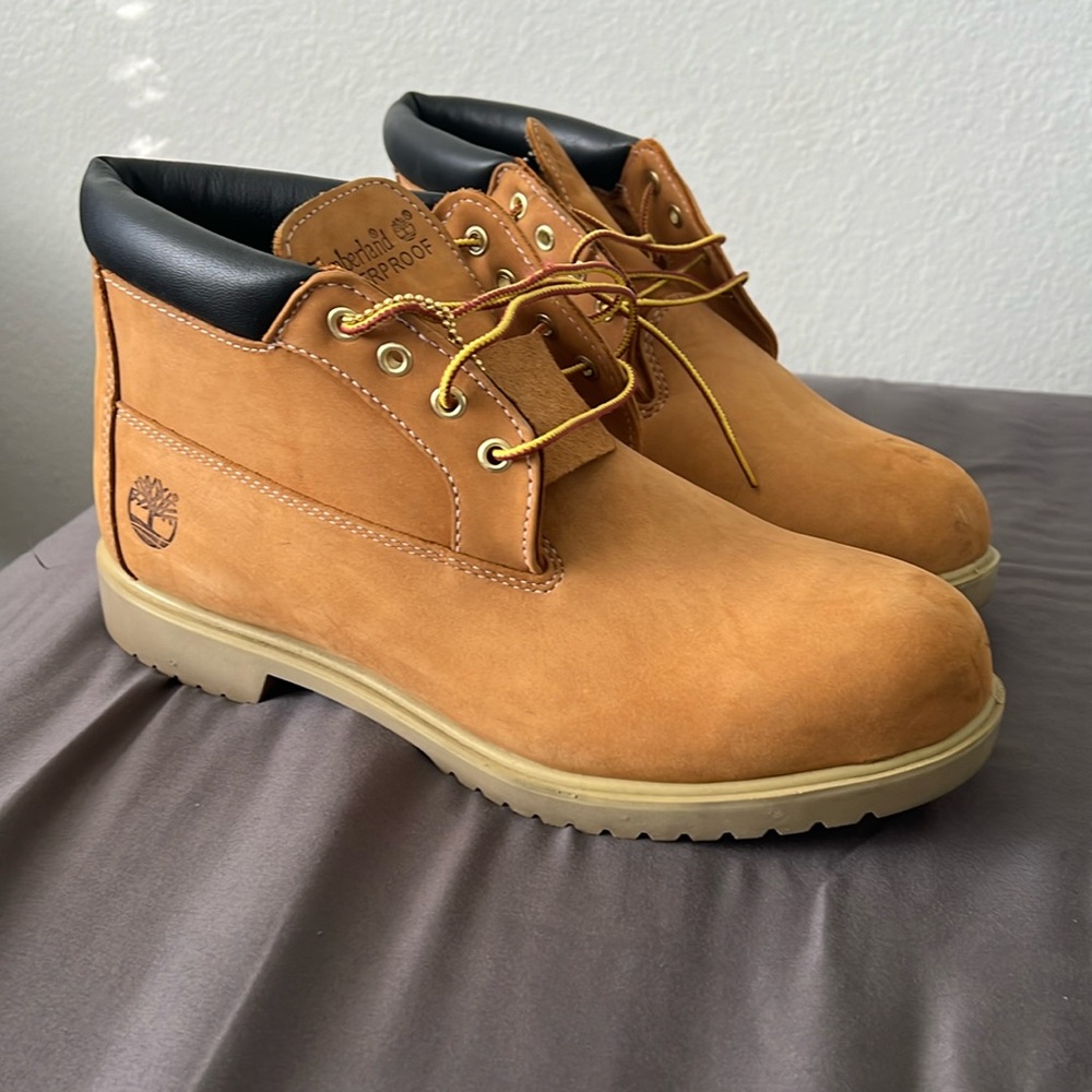 Timberland chukka boots